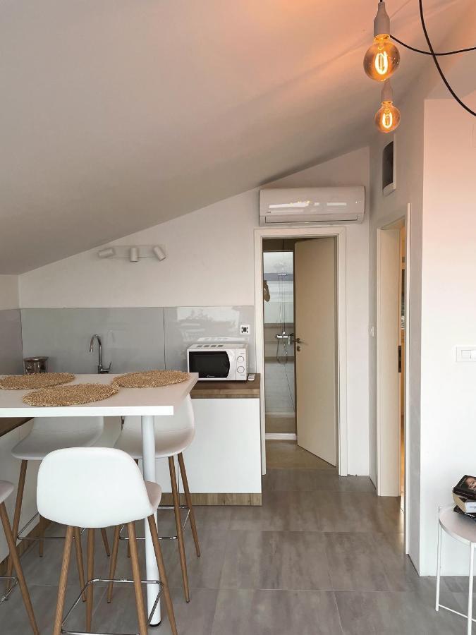 Apartment Seagreen Retreat Peruški Zewnętrze zdjęcie